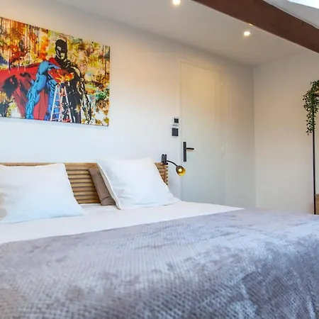 Dream Factory - Loft & Private Cinema 6p, 8 Minutes From Disneyland * Montry